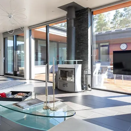 Stay North - Hirvipolku *