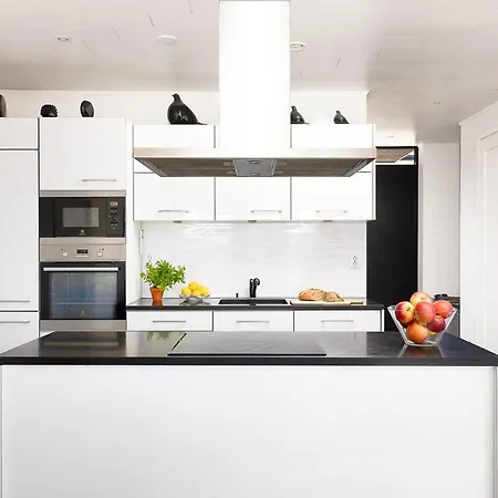 Stay North - Hirvipolku